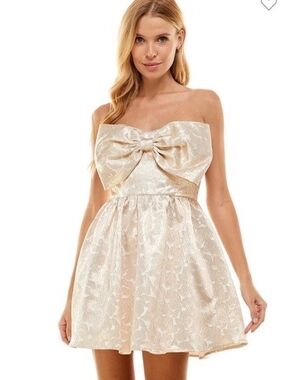TCEC Gold Strapless Bow Dress SzL New Without Tag